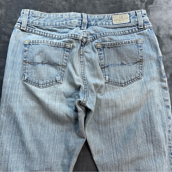 BKE Denim Jeans Women's 28x31.5 Liberty Flare Leg Distressed Low Rise Light Wash - Picture 10 of 16